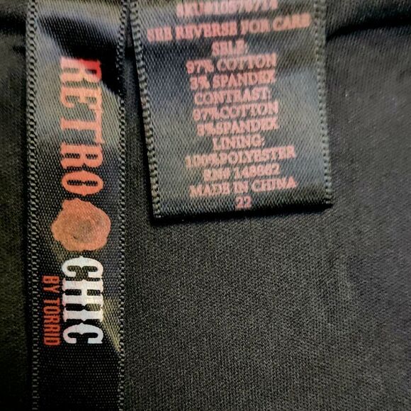 Torrid New vintage retro chic sleeveless red rose pattern midi dress plus size - Picture 12 of 16